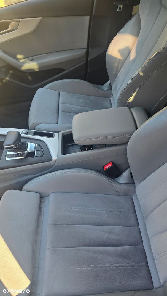 Audi A4 Limousine 40 TFSI mHEV Quattro Advanced S tronic - 18