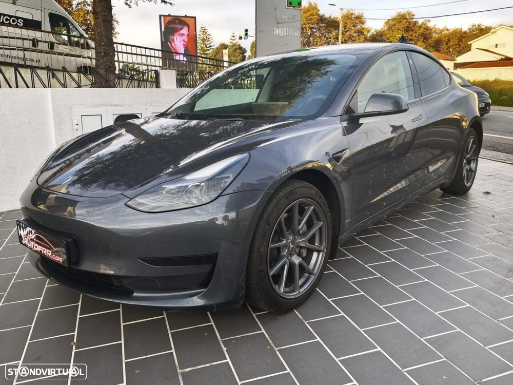 Tesla Model 3 Standard Range Plus RWD - 5