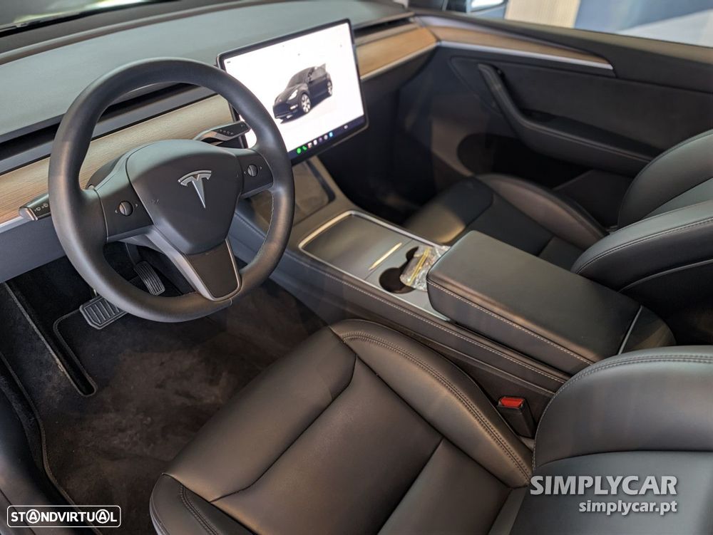 Tesla Model Y Long Range Dual Motor AWD - 7