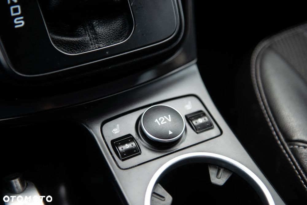 Ford Kuga 2.0 TDCi Titanium MPS6 - 32