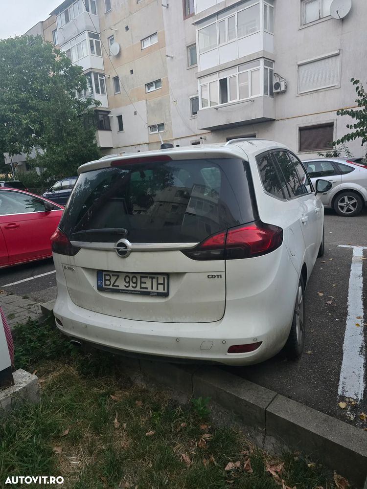 Opel Zafira - 4