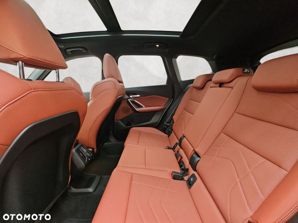 BMW X1 - 17