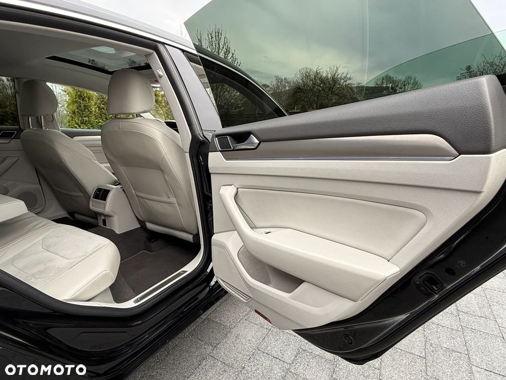 Volkswagen Arteon 2.0 TSI Elegance DSG - 26