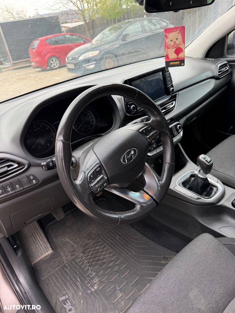 Hyundai i30 1.5 T-GDI MHEV 160CP Highway - 12