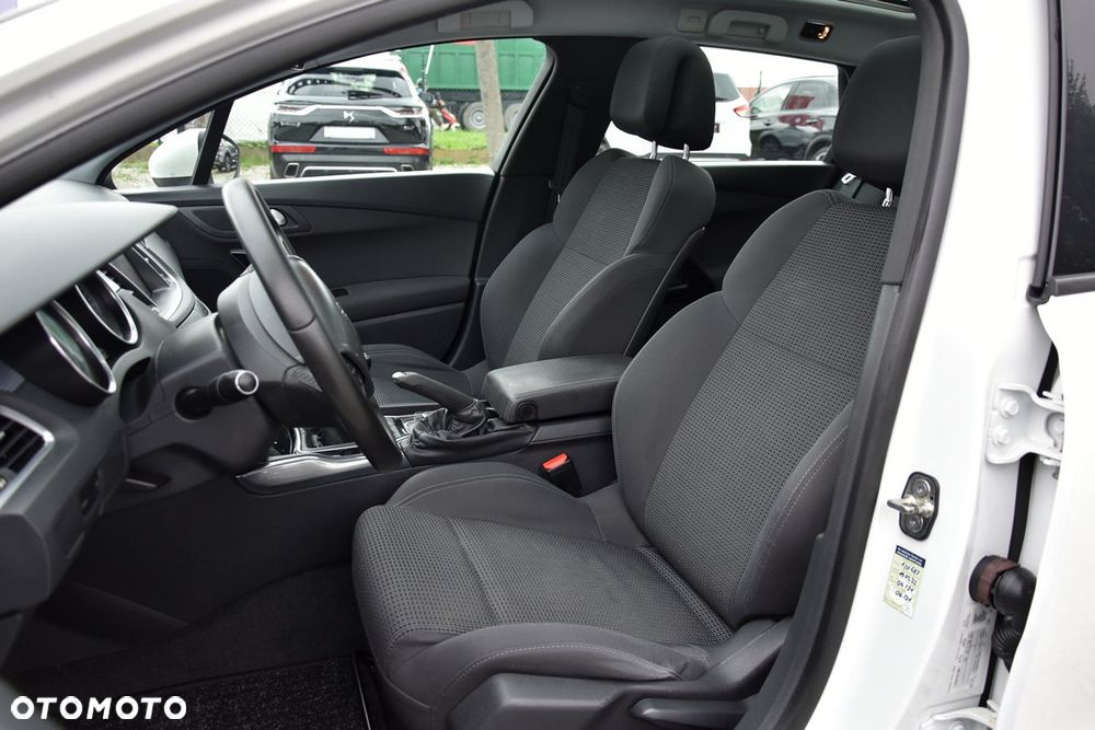 Peugeot 508 HDi FAP 140 Allure - 23