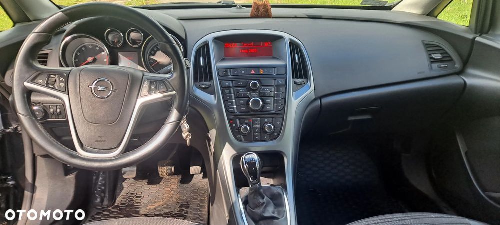 Opel Astra - 9