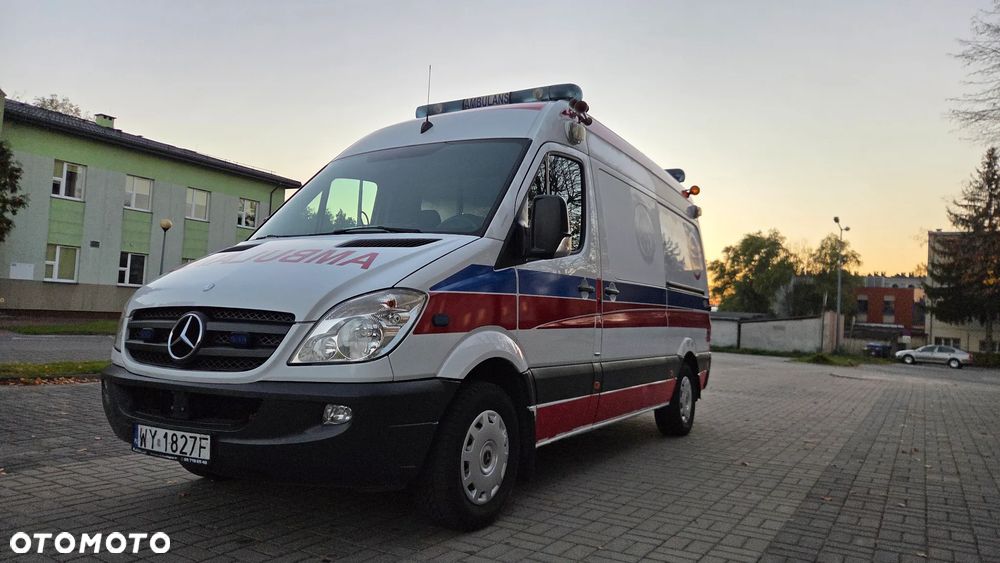 Mercedes-Benz SPRINTER - 6