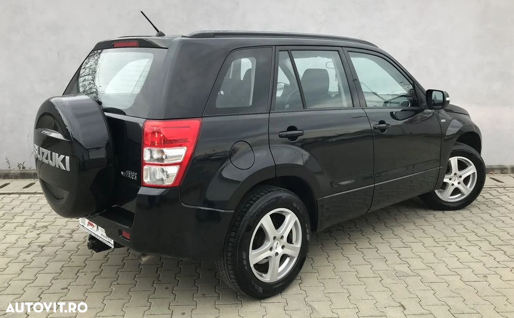 Suzuki Grand Vitara 1.9 DDiS Comfort - 3