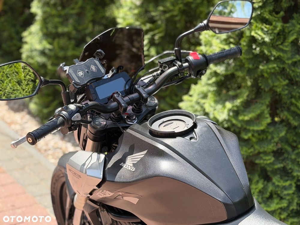 Honda CB - 15