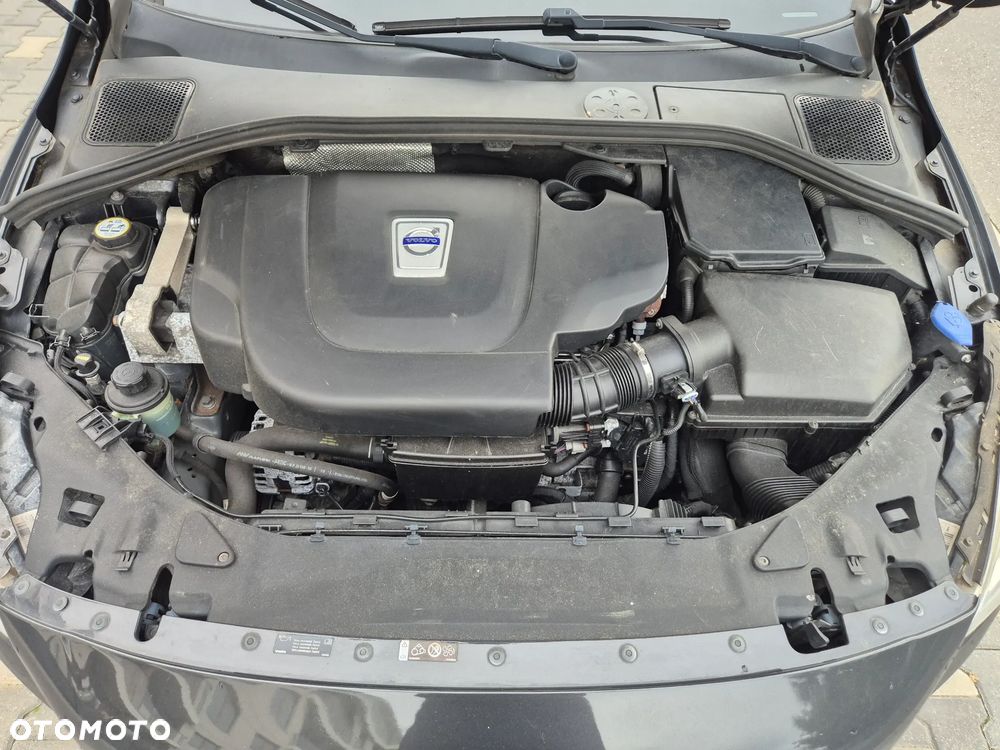 Volvo V60 D3 Geartronic - 9