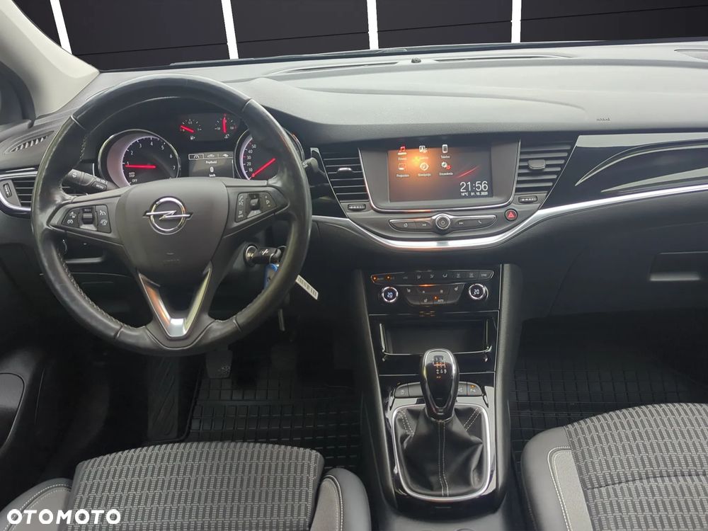 Opel Astra 1.2 T Elegance S&S - 23