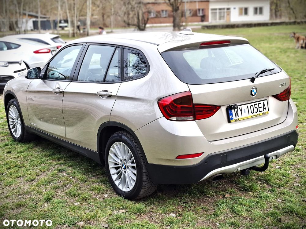 BMW X1 sDrive20d EfficientDynamics - 11