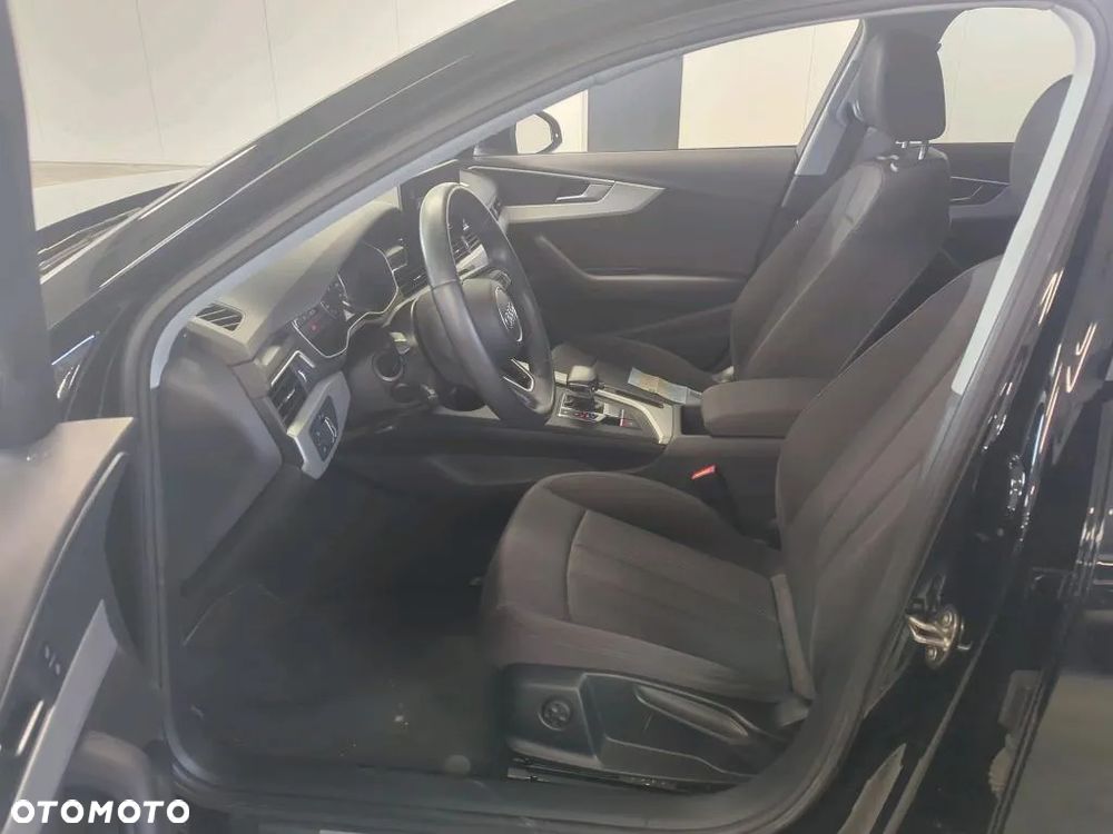 Audi A4 - 8