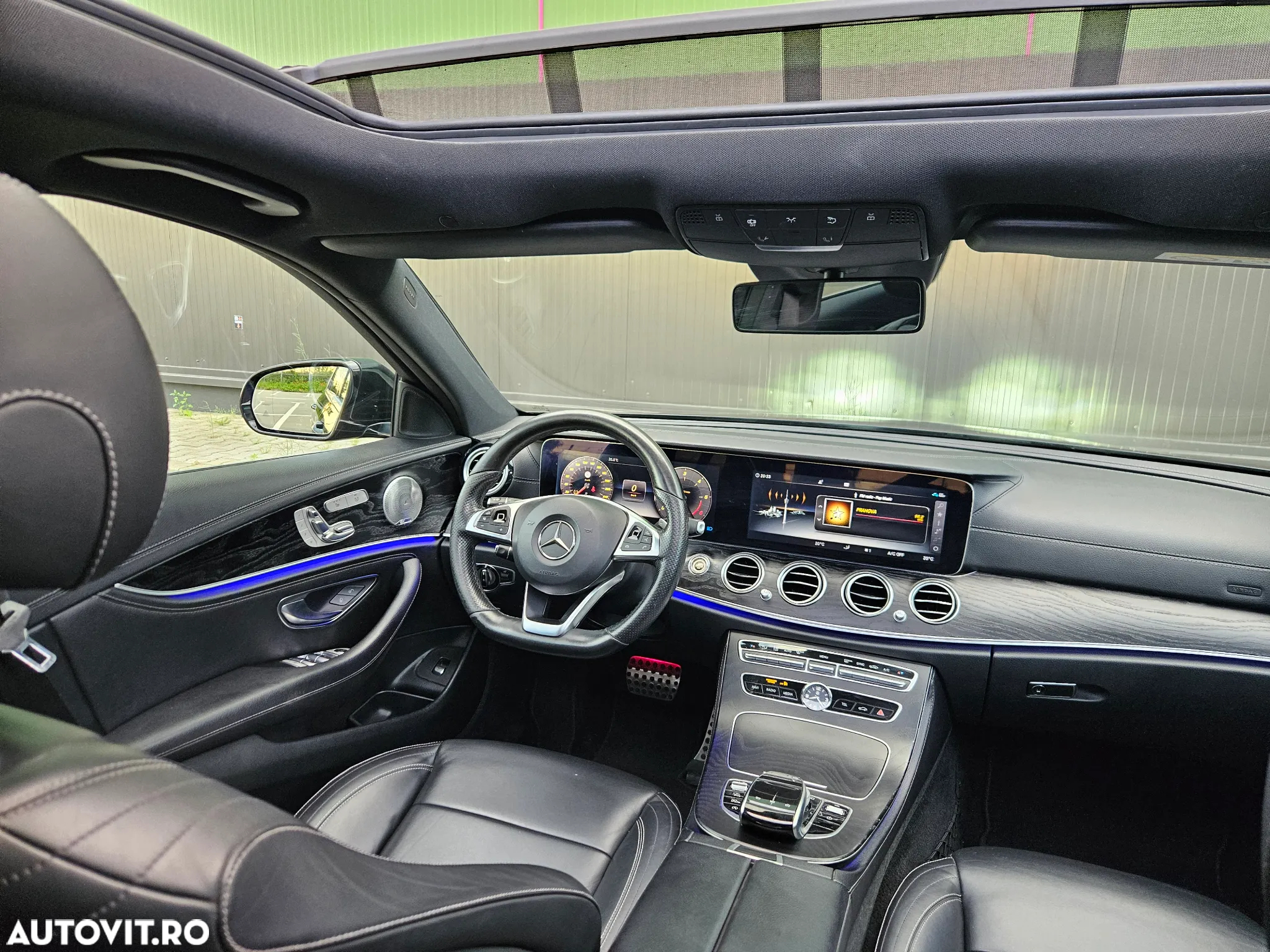 Mercedes-Benz E 220 d 9G-TRONIC AMG Line - 12
