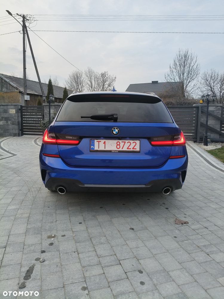 BMW Seria 3 320d xDrive Edition M Sport Shadow - 7