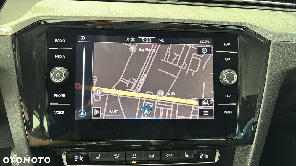 Volkswagen Passat - 19