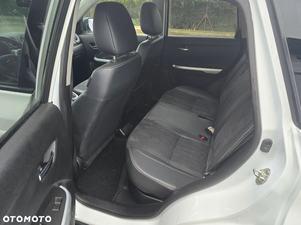 Suzuki Vitara 1.6 DDiS (4x4) Allgrip Comfort+ - 17