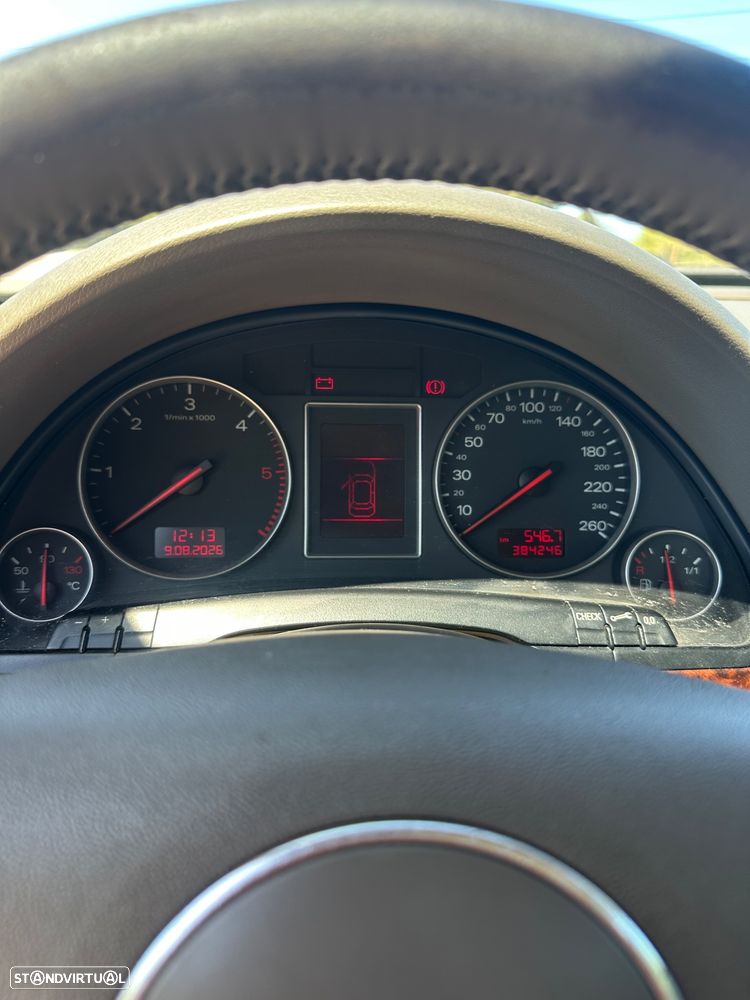 Audi A4 1.9 TDI m6 S-Line - 8
