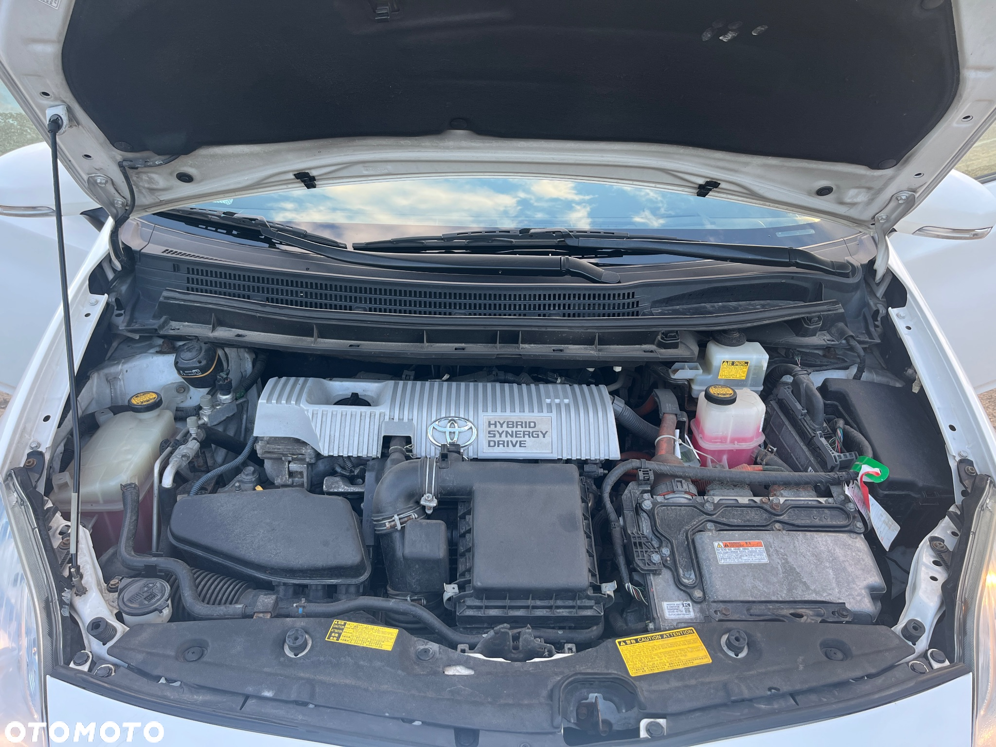 Toyota Prius 1.8 HSD Premium - 15