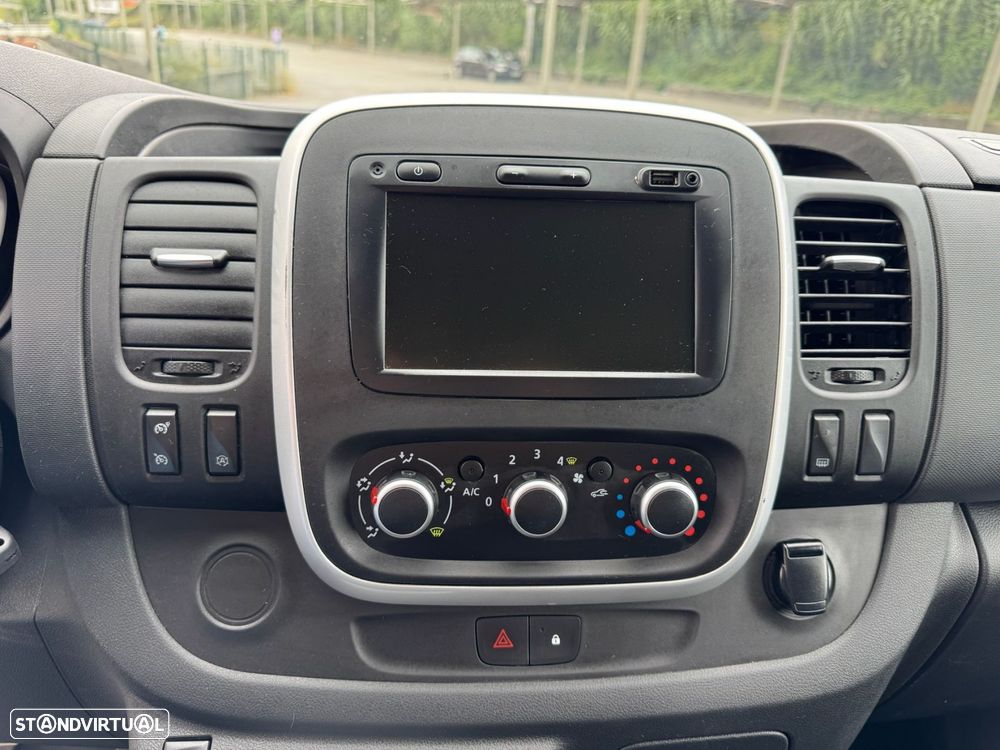 Renault Trafic 2.0 dCi L1H1 1.0T - 15