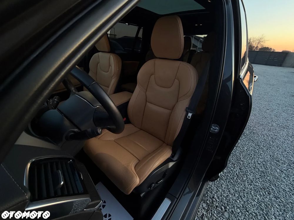Volvo XC 90 T8 AWD Recharge Ultimate Dark - 29