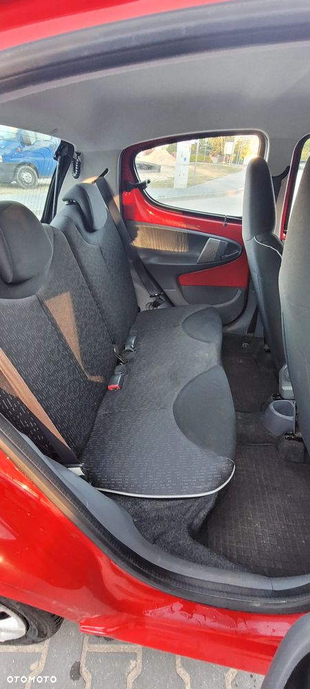 Peugeot 107 1.0 Trendy - 12