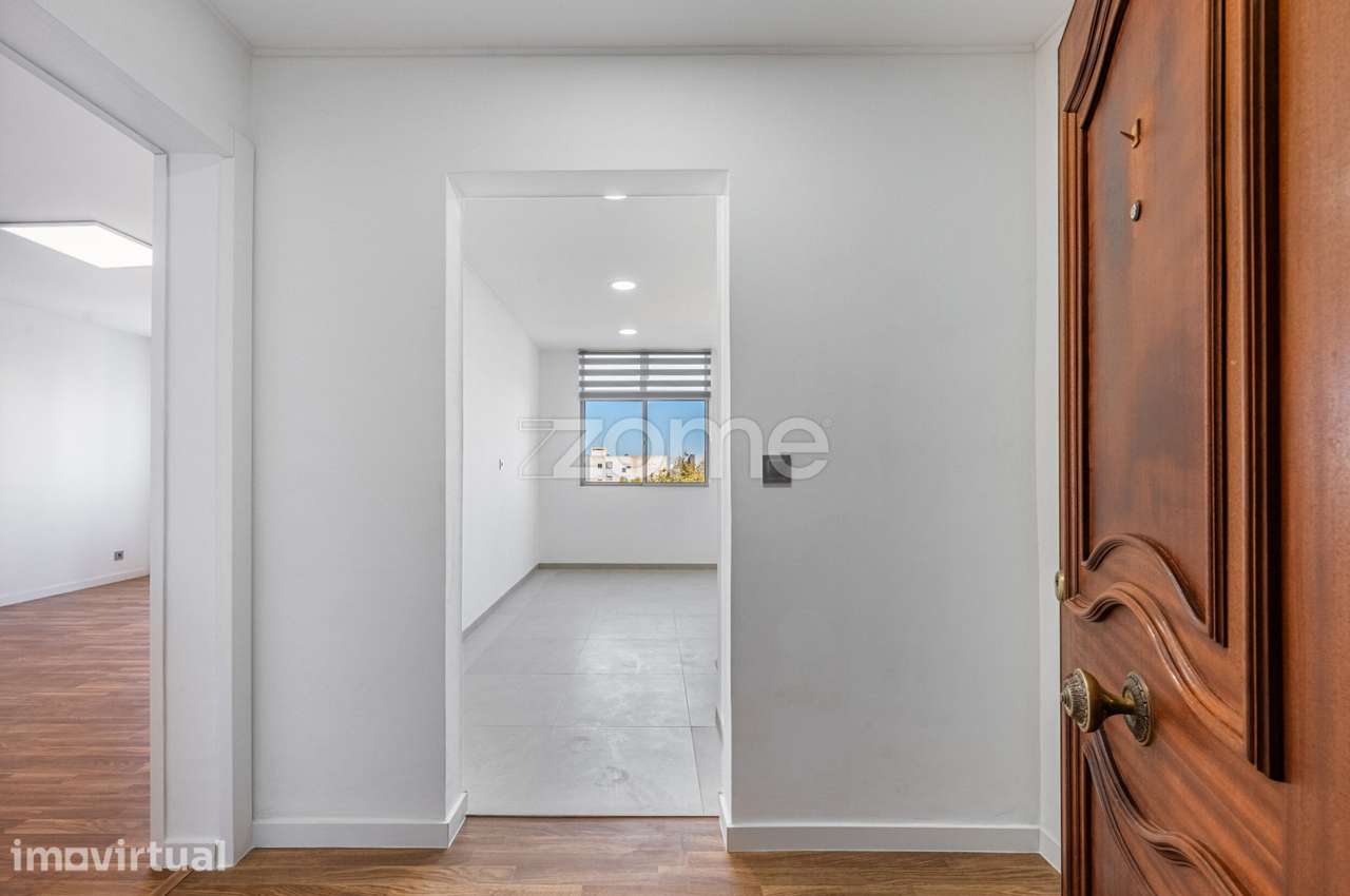 Apartamento T2 Ramalde - Grande imagem: 5/17