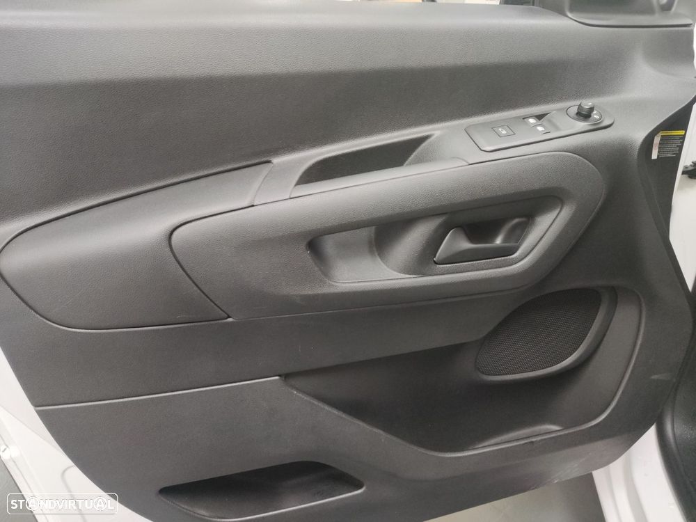 Citroën Berlingo Outro - 6