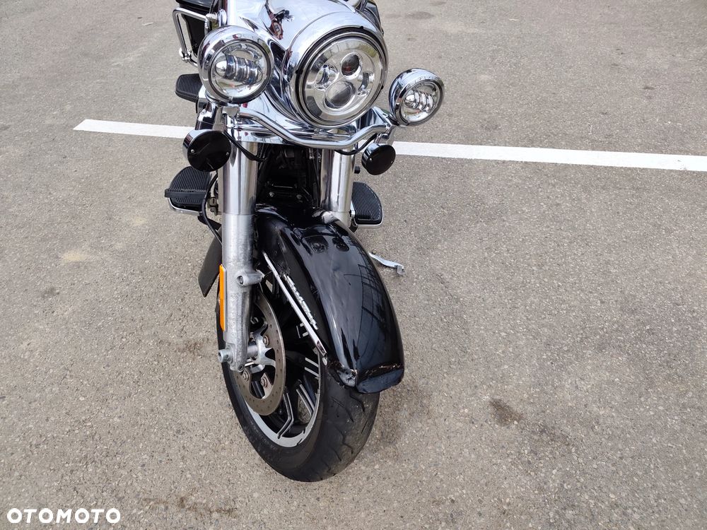Harley-Davidson Touring Road King - 6