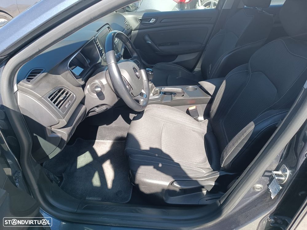 Renault Mégane Sport Tourer ENERGY dCi 110 EXPERIENCE - 9