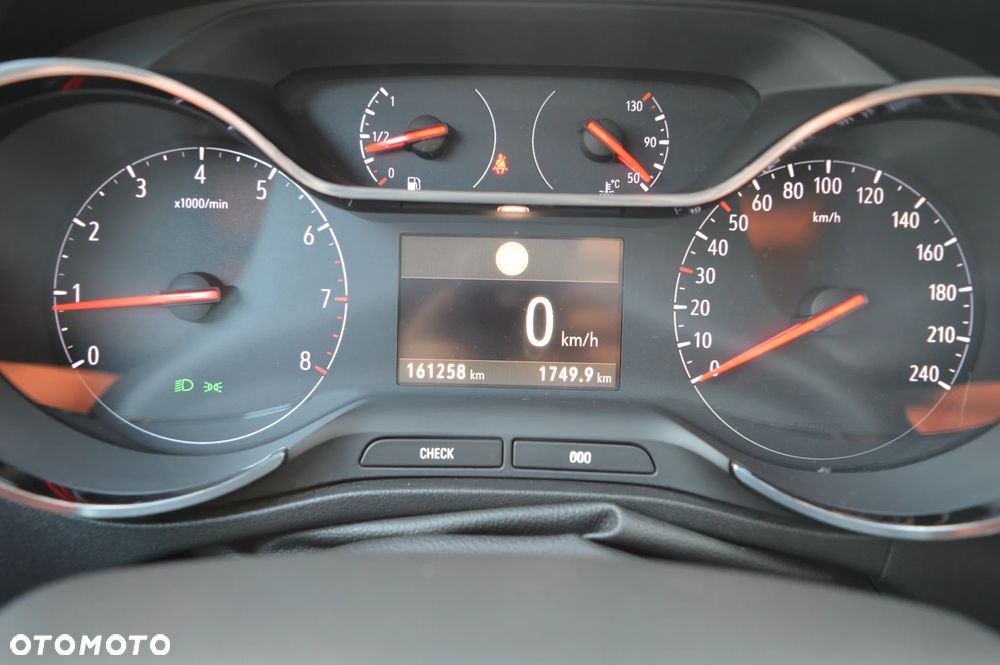 Opel Crossland X 1.2 Start/Stop Innovation - 24