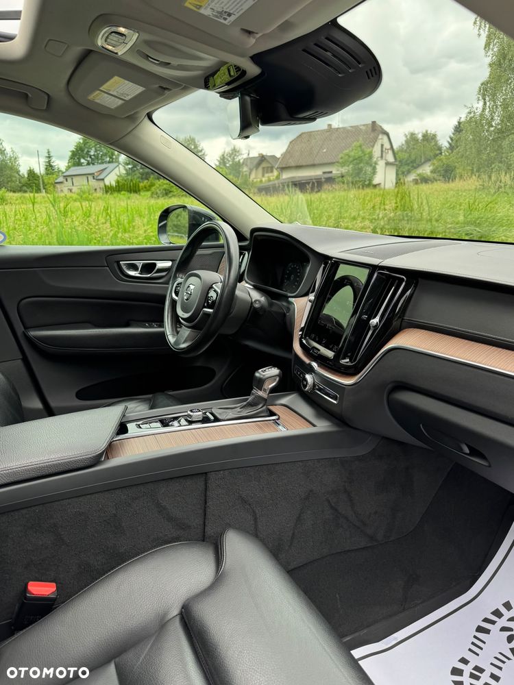 Volvo XC 60 T6 AWD Inscription - 38