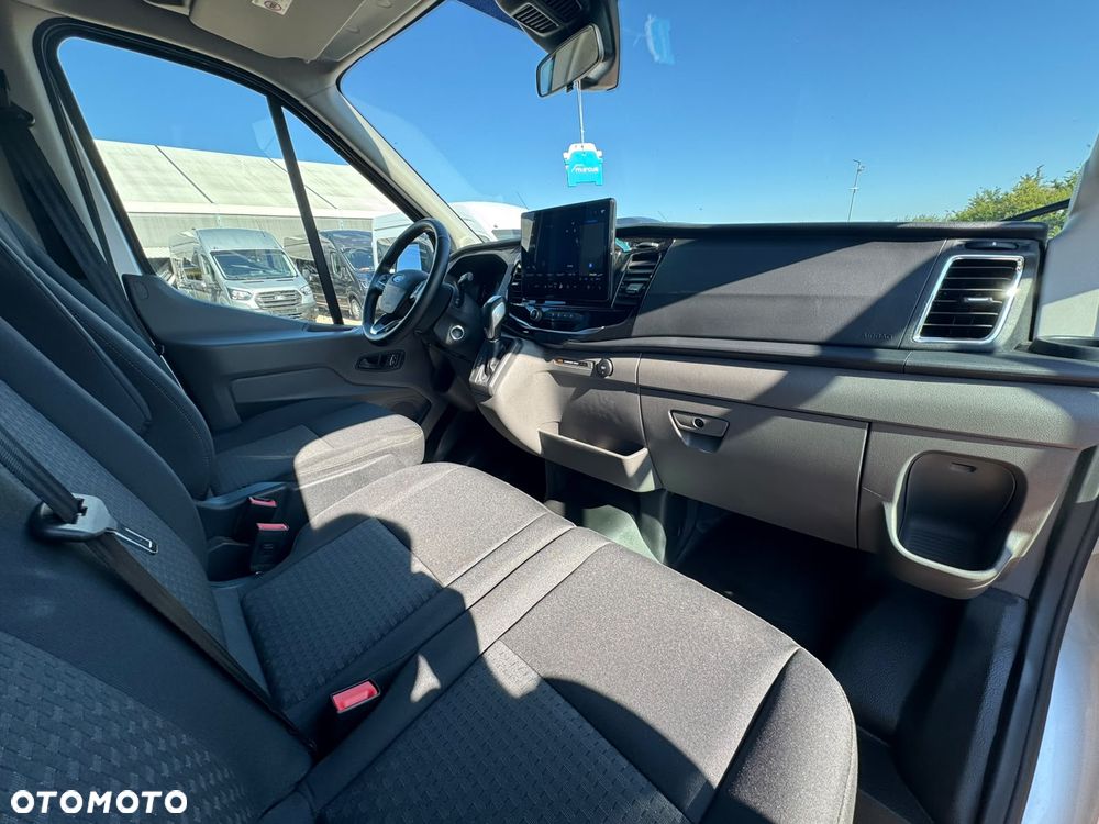 Ford Transit - 10