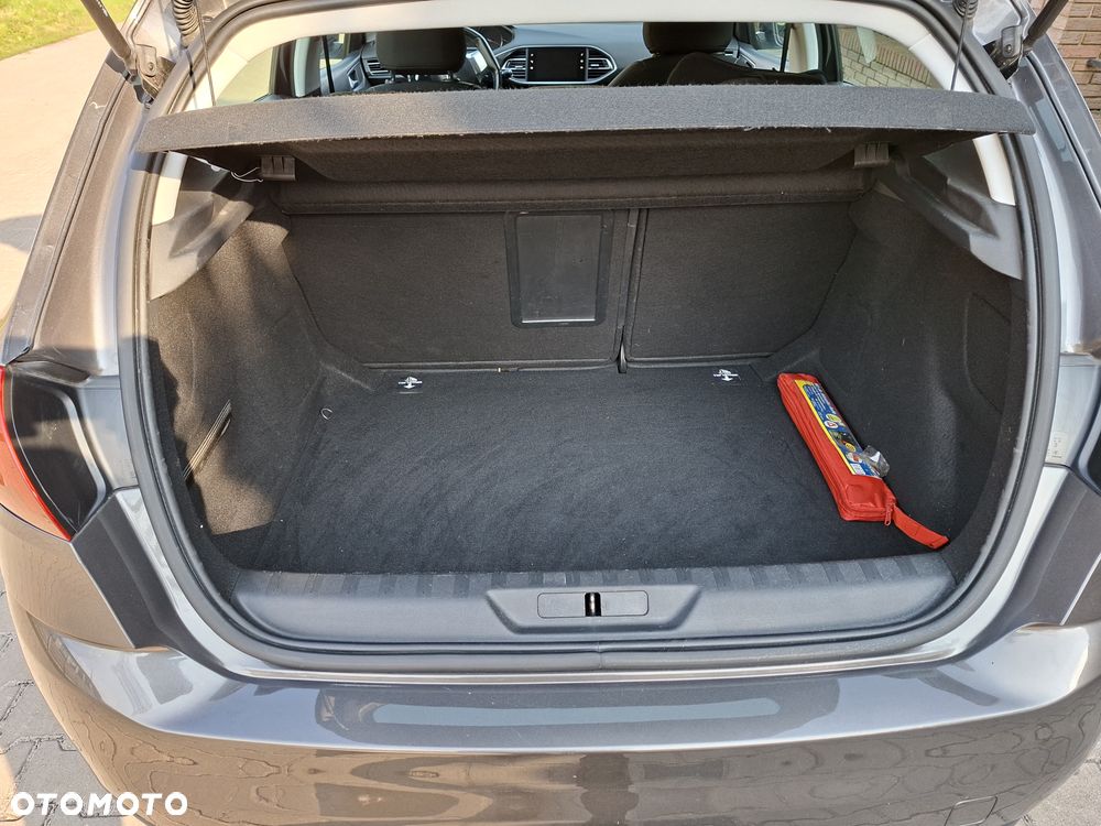 Peugeot 308 BlueHDi 130 EAT8 Stop & Start Allure - 16