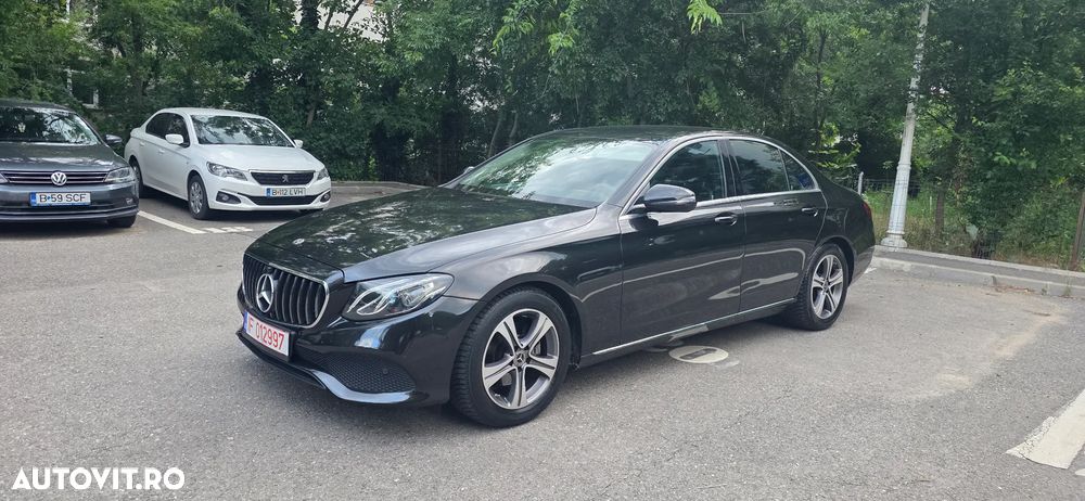 MERCEDES-BENZ E-Class