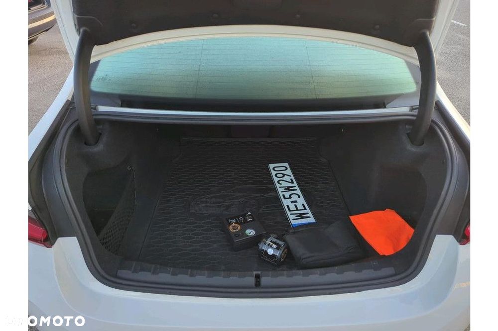 BMW Seria 3 - 8