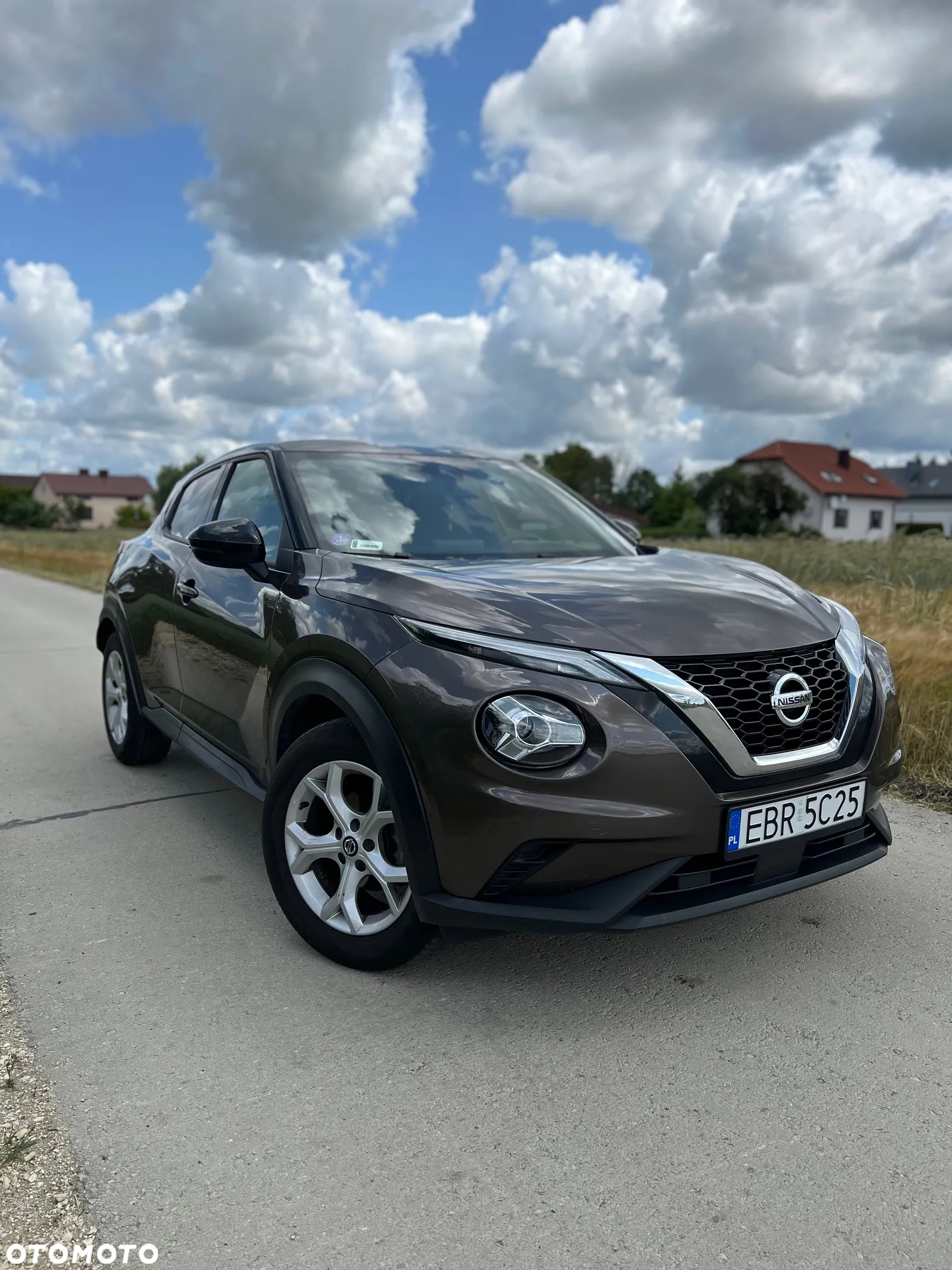 Nissan Juke 1.0 DIG-T N-Connecta - 11