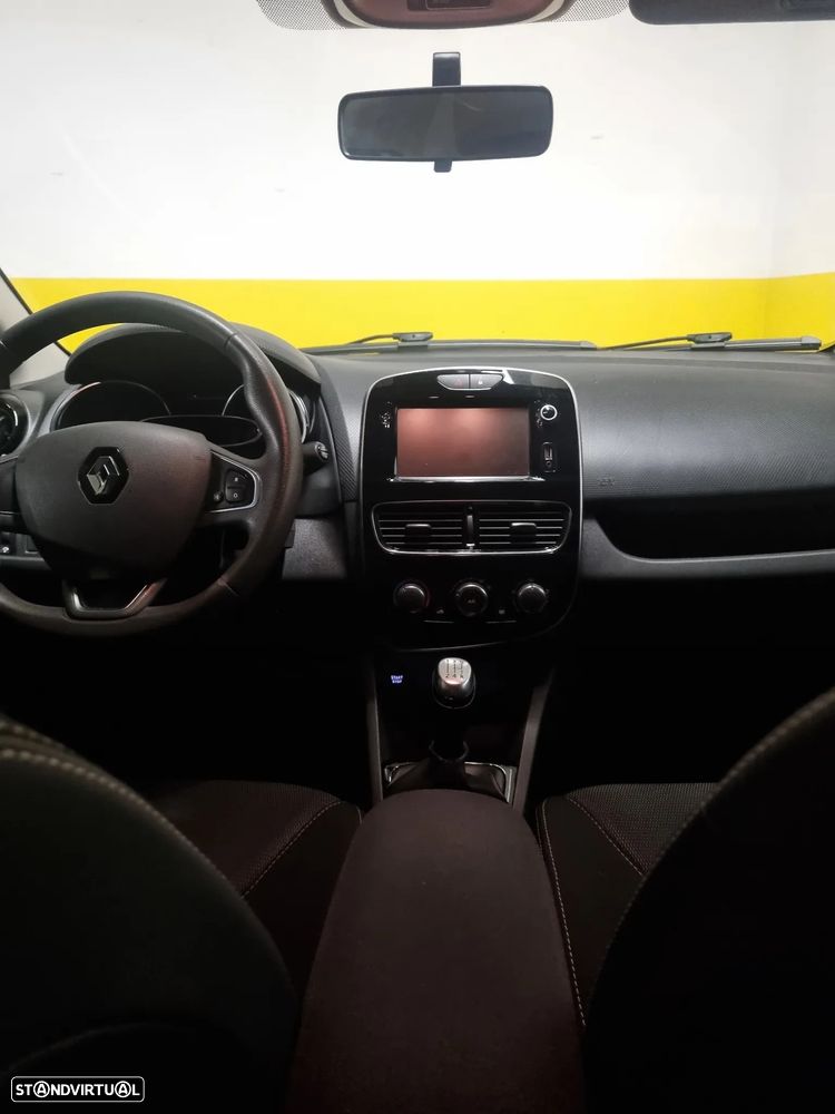 Renault Clio Sport Tourer (Energy) TCe 90 Start & Stop INTENS - 4