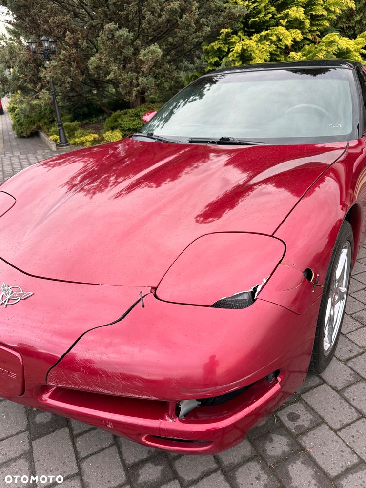 Chevrolet Corvette - 19
