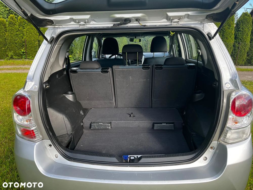 Toyota Verso 1.6 D-4D Active - 4