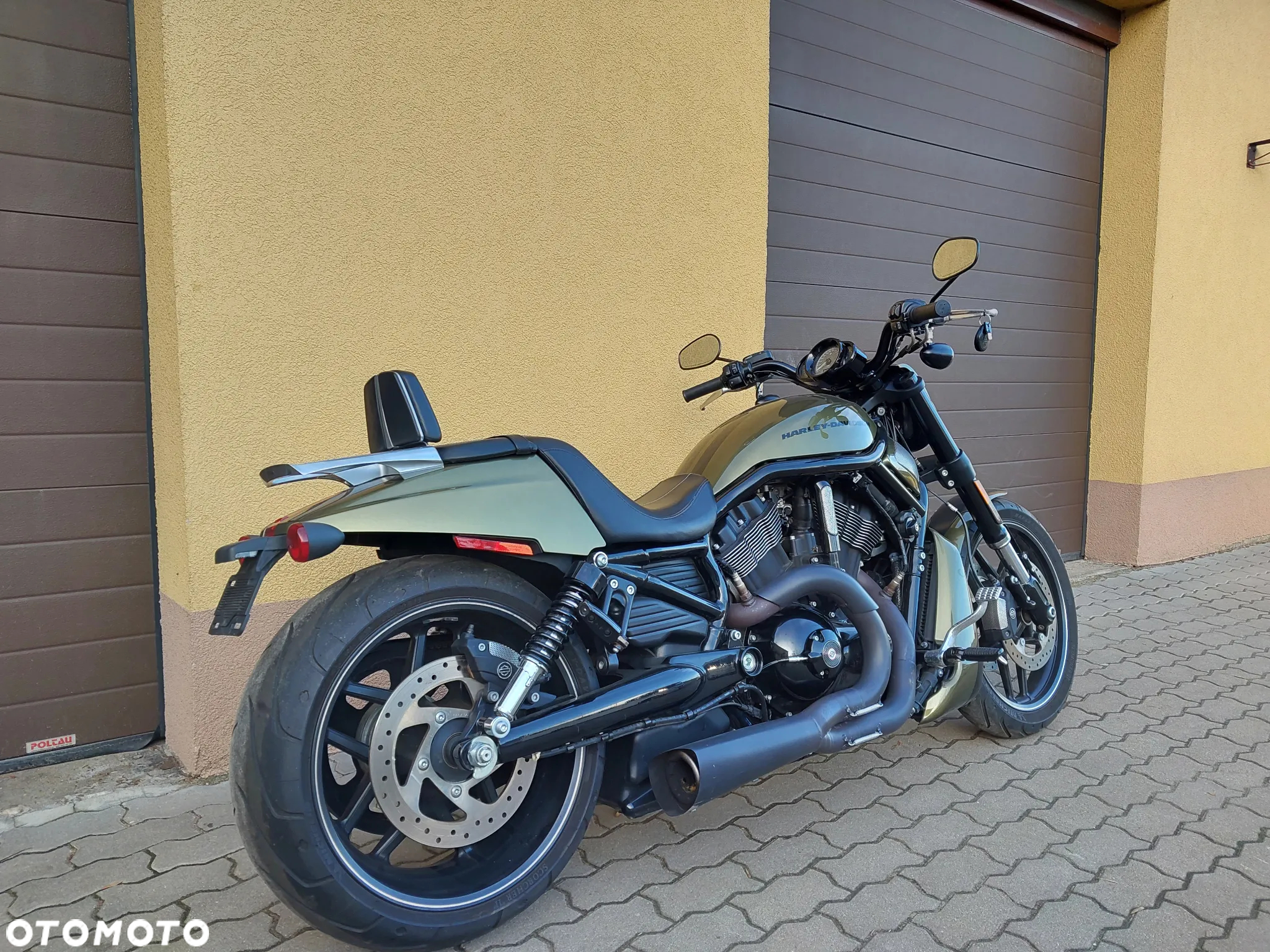 Harley-Davidson V-Rod Night Rod - 3