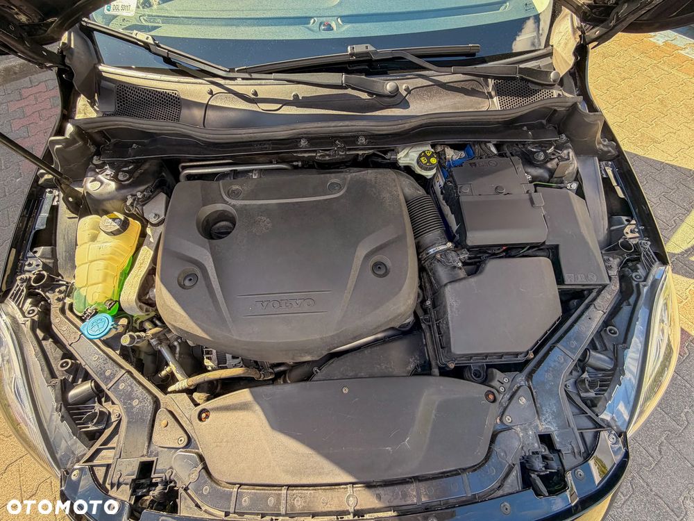 Volvo V40 D2 Geartronic - 26