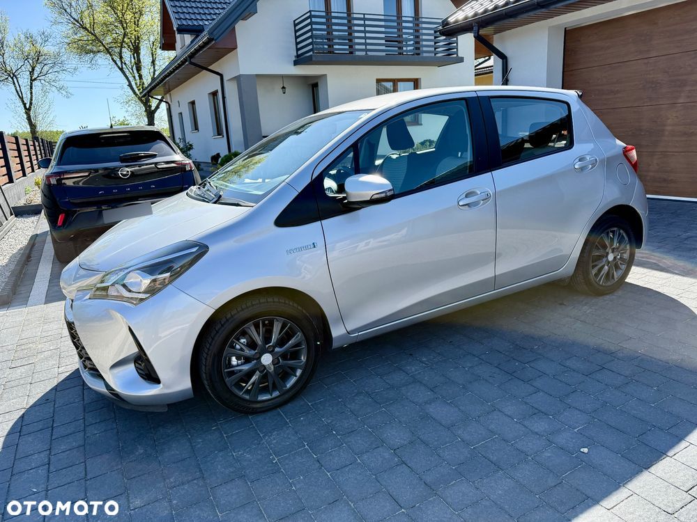 Toyota Yaris Hybrid 1.5 VVT-i Y20 Club - 1