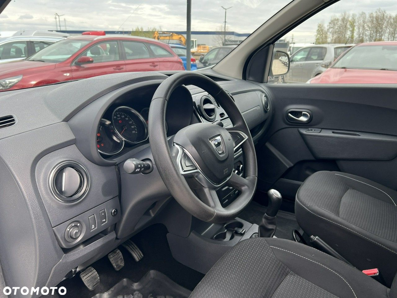 Dacia Dokker 1.5 dCi Laureate - 12