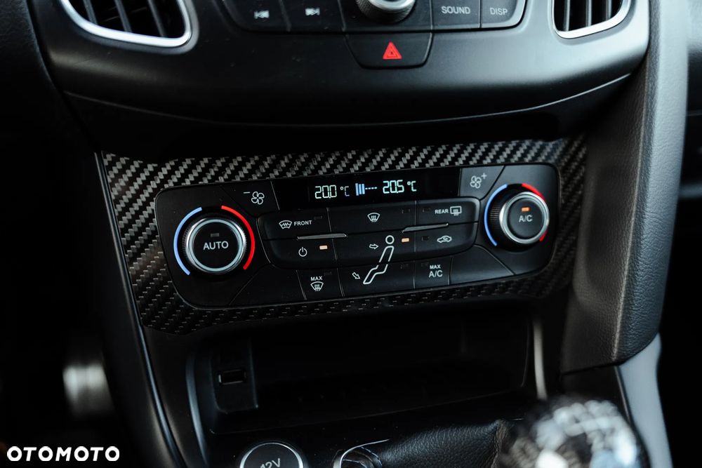 Ford Focus - 18