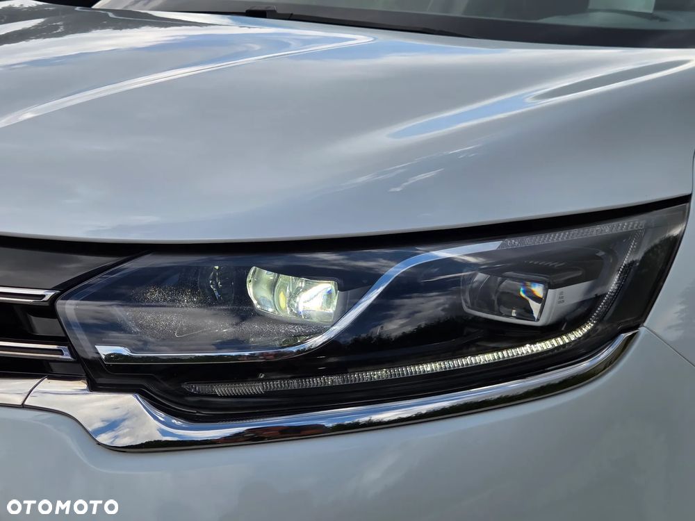 Renault Espace BLUE dCi 160 EDC LIMITED - 17