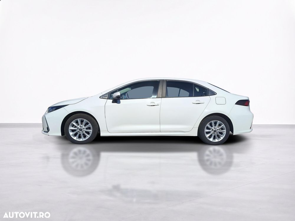 Toyota Corolla - 3