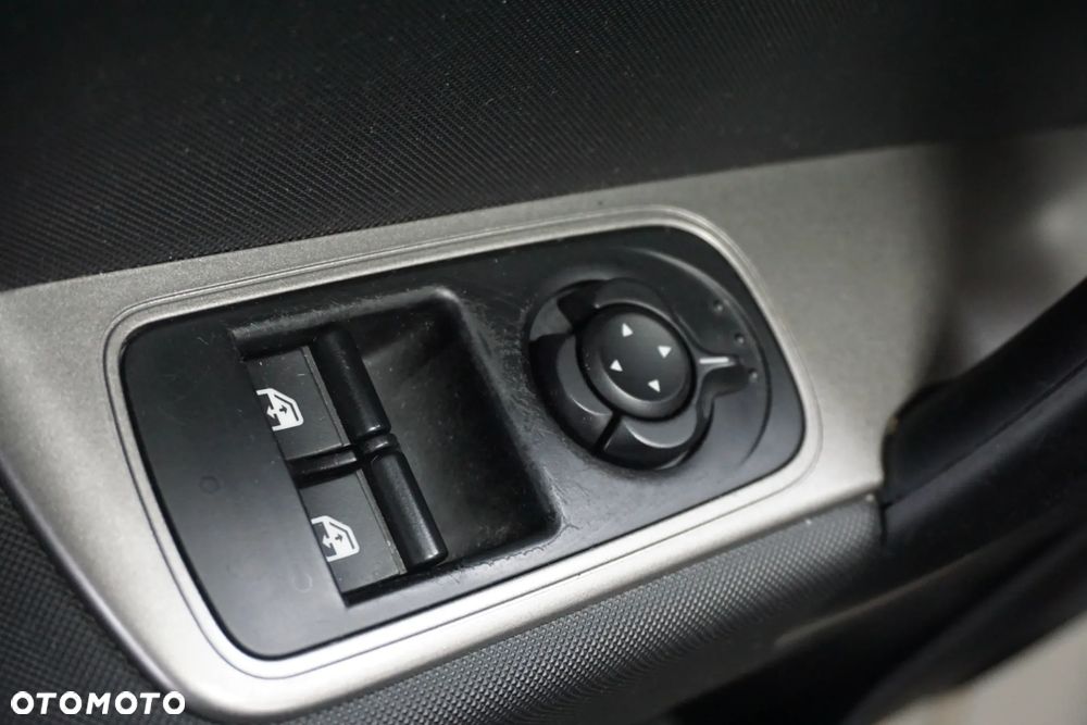 Alfa Romeo Mito TB 1.4 16V - 25