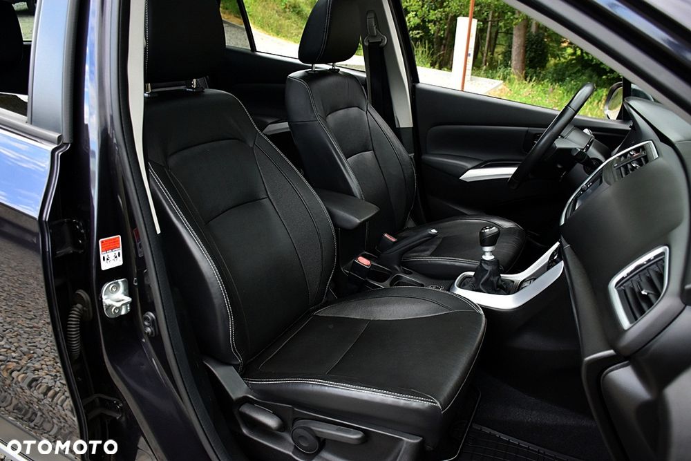 Suzuki SX4 S-Cross 1.6 DDiS 4x4 Comfort+ - 33