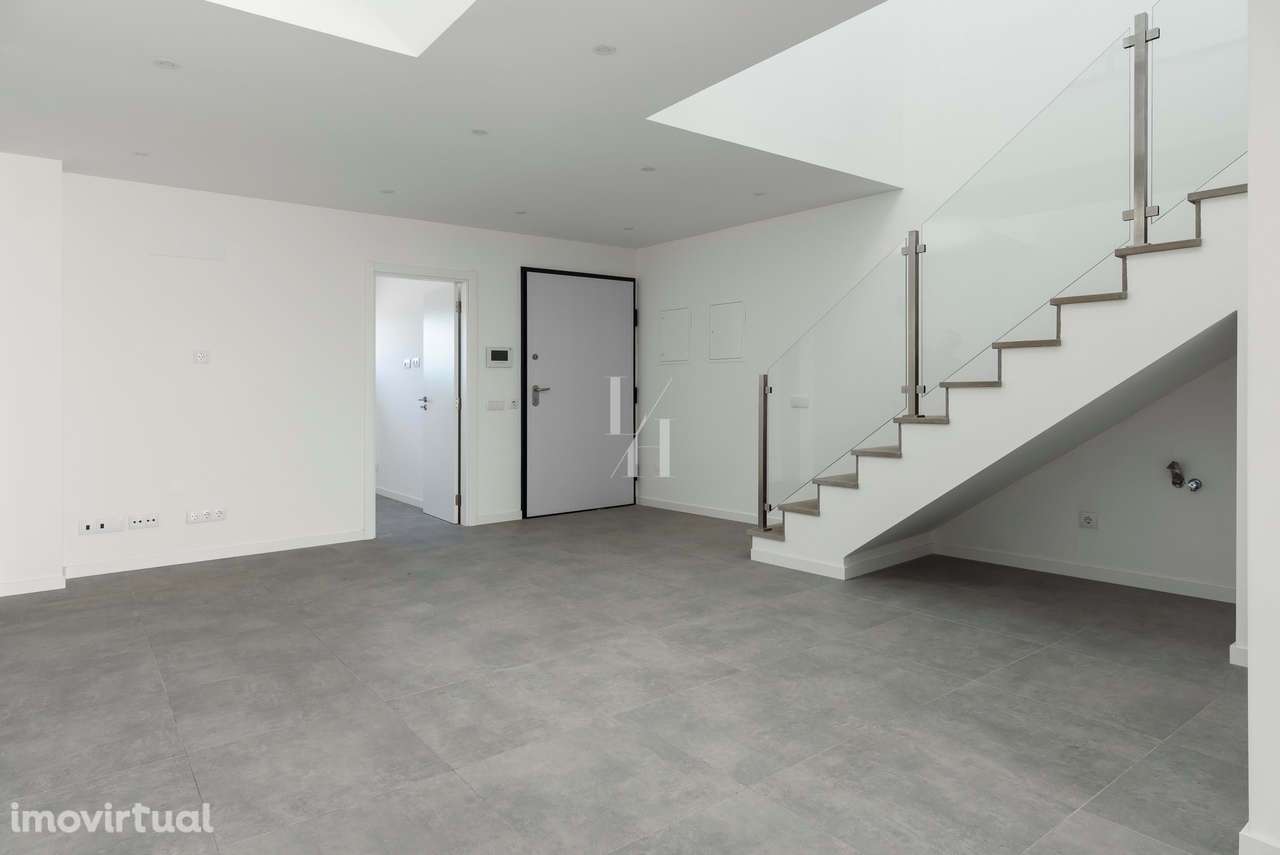 Moradia geminada T3 para venda em Brancanes, Olhão - Grande imagem: 5/25